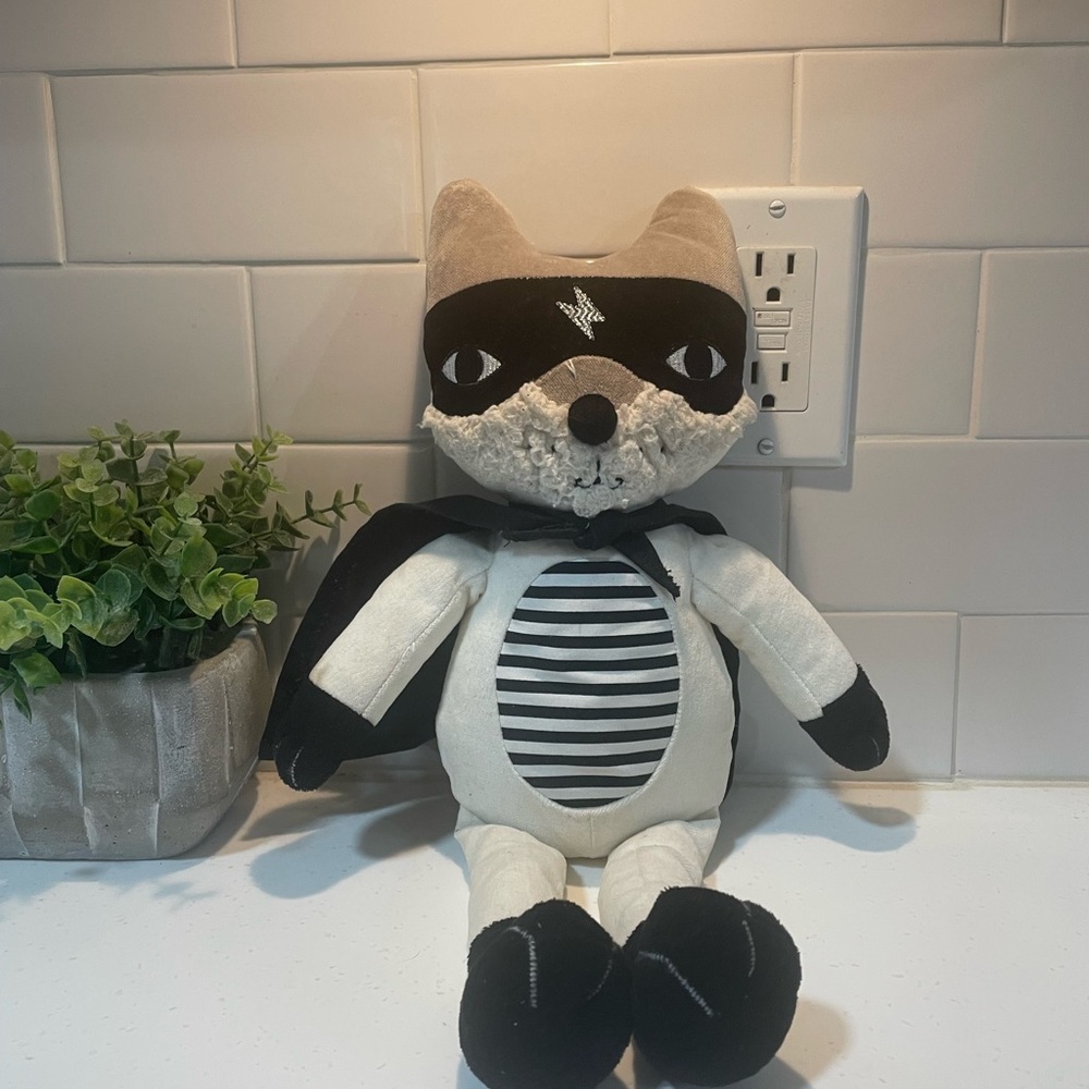 Discontinued Pottery Barn Kids Emily and Merritt TA DA Fox Plush 16”